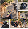 Dos perros paseando con correa doble retráctil 360°
